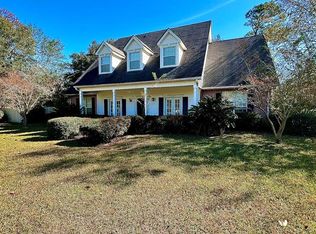 224 Glenwood Dr, Carriere, MS 39426