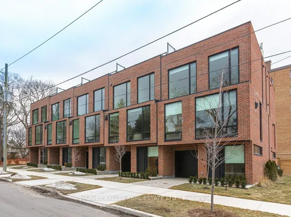 36 Evergreen Gdns, Toronto, ON M4G 1C5