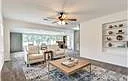 3 bed, 2.0 bath, 2710 sqft, $2,500 — Photo 4