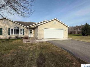 2057 Black Squirrel Trl, North Mankato, MN 56003