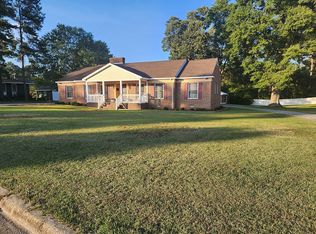 616 Wilson St, Roanoke Rapids, NC 27870