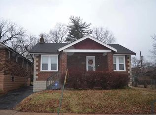 1479 Engelholm Ave, Saint Louis, MO 63133