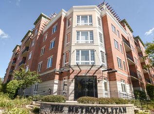 235 N Smith St APT 503, Palatine, IL 60067