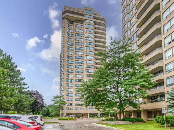 6 Willow St #1503, Waterloo, ON N2J 4S3