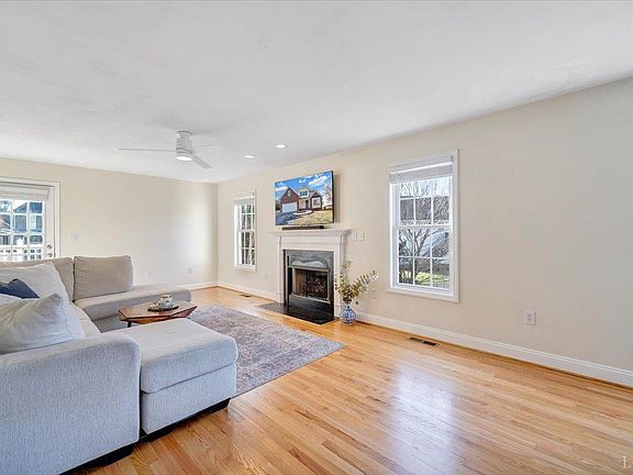 4th image of 7915 Lanasey Dr
