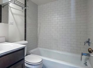 3172 N Sheridan Rd #908, Chicago, IL 60657