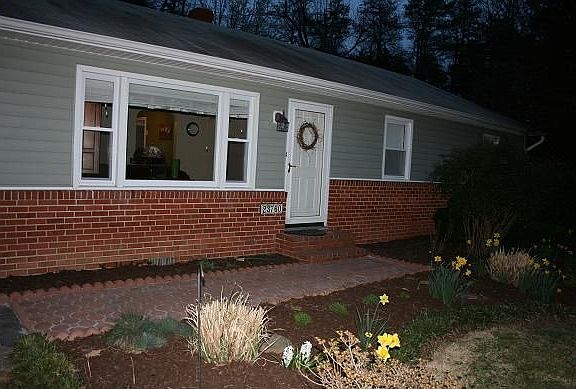 23760 Kingston Village Rd