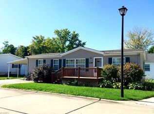 119 Tropicana Ave, Amherst, OH 44001