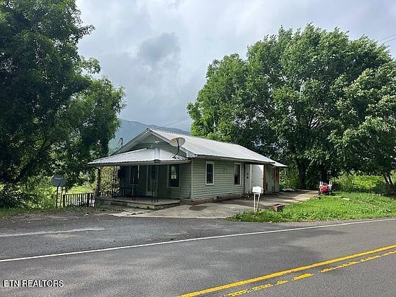 4th image of 1377 Dr Thomas Walker Rd