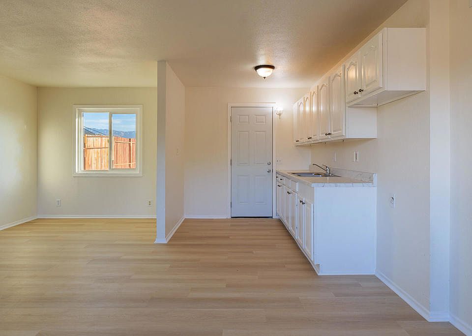 1st image of 50740 Calle Mendoza