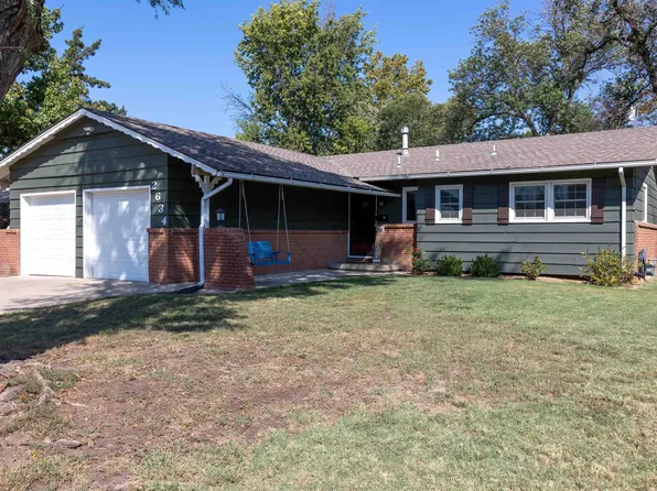 2634 W Manhattan Dr, Wichita, KS 67204