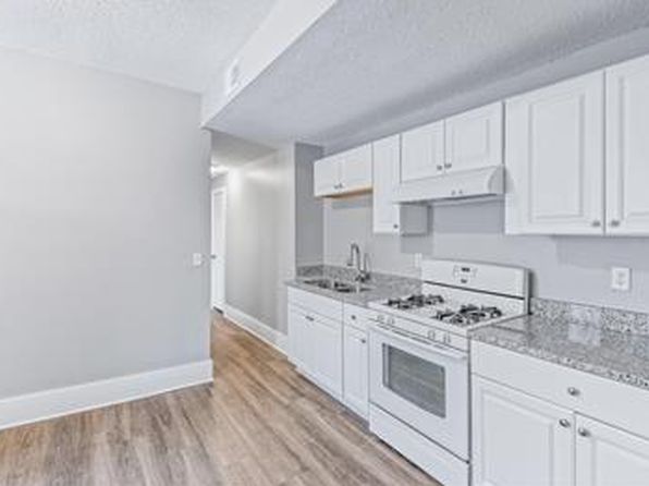 1016 Newton Ave N #3