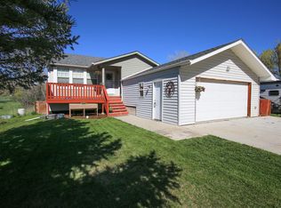 2040 Frackleton St, Sheridan, WY 82801