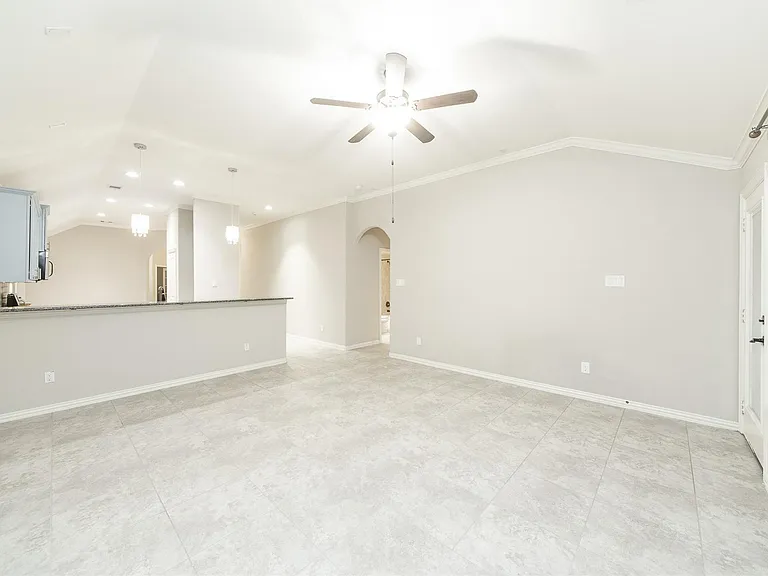 17919 Banbury Green Ln — Photo 13