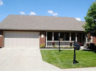 1734 Willow Lakes Dr, Springfield, OH 45502