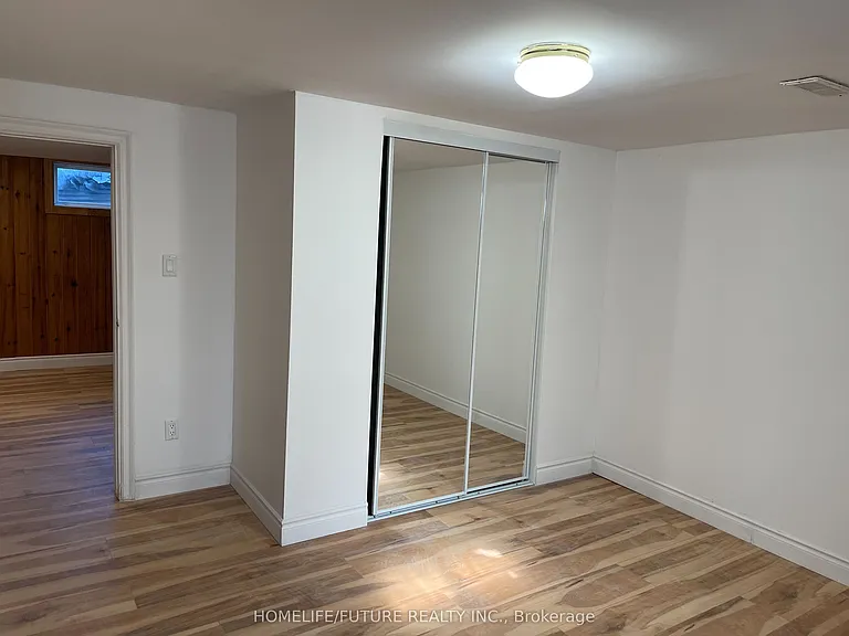 28 Raylawn Cres #BASEMENT — Photo 11