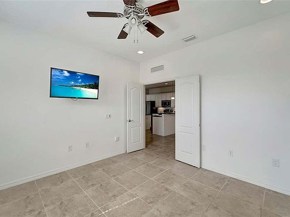 2nd image of 27133 Ipswich Dr