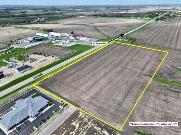 12.06 Ac Hwy #81, Darlington, WI 53530