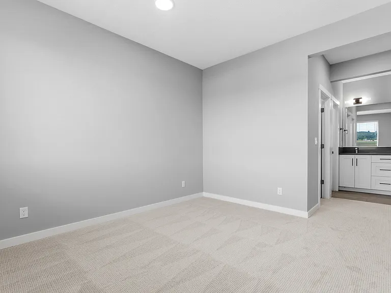 16457 NW Liberty St #1 — Photo 31