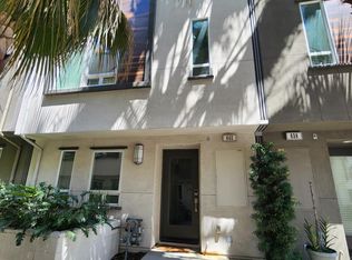640 N Gramercy Pl, Los Angeles, CA 90004