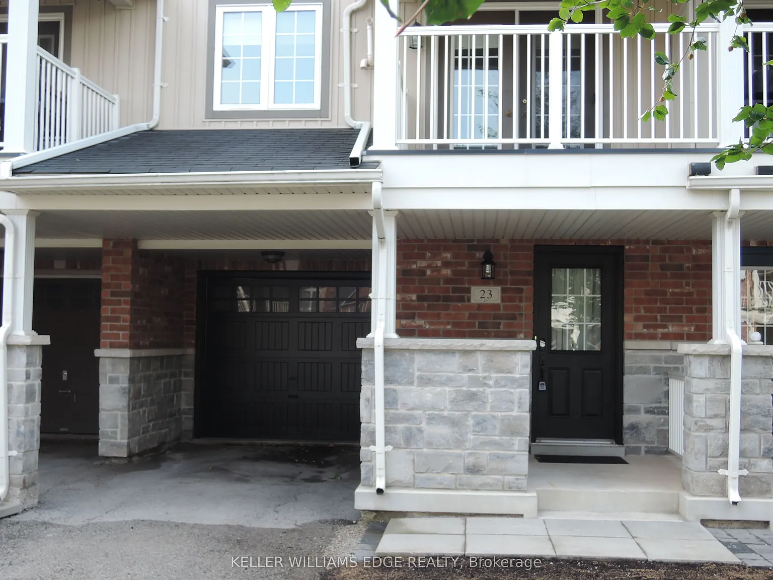 2 bed, $2,550 — Photo 2