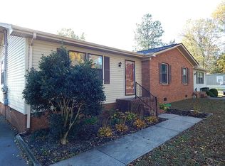 1364 Blooming Grove Rd, Hopkinsville, KY 42240