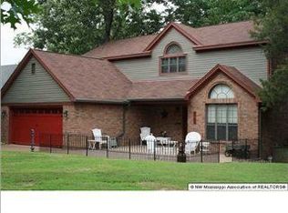 2140 Plumas Dr, Nesbit, MS 38651