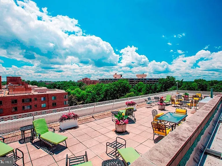 4301 Massachusetts Ave NW #3011 — Photo 9