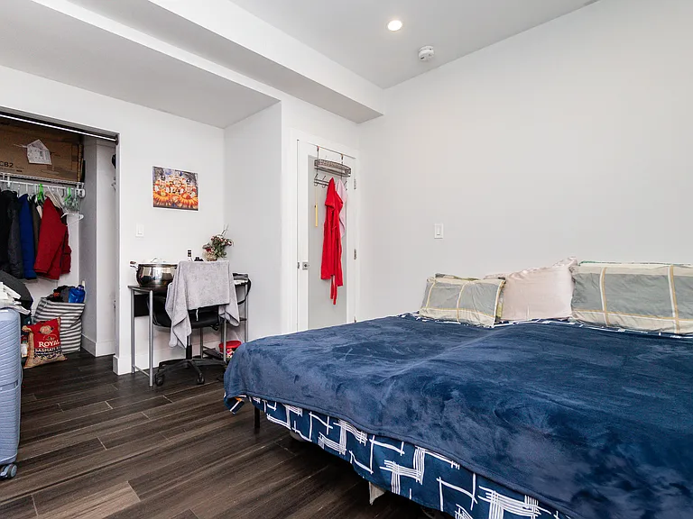 78 Forest St #1 — Photo 8