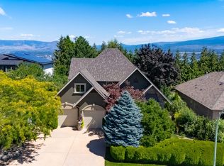 3063 Thacker Dr, West Kelowna, BC V1Z1X5