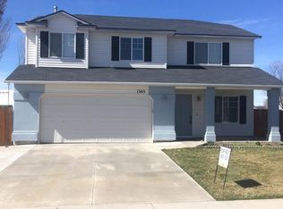 1305 N Golfview Way, Meridian, ID 83642