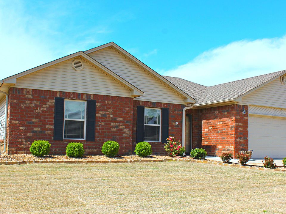 1st image of 109 Spring Creek Dr