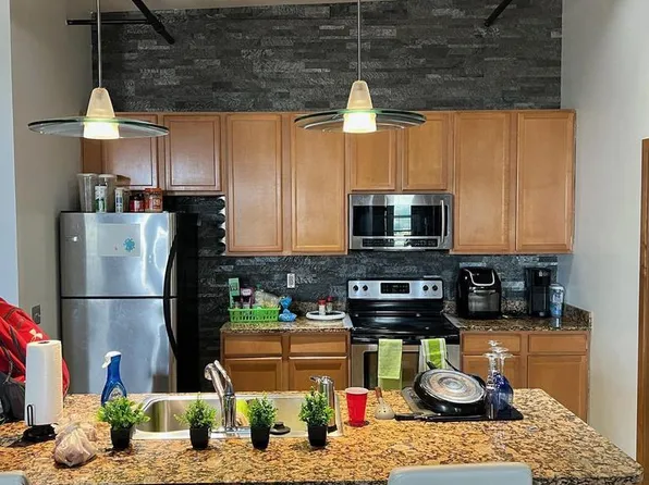 720 South Marquette STREET #403, Racine, WI 53403