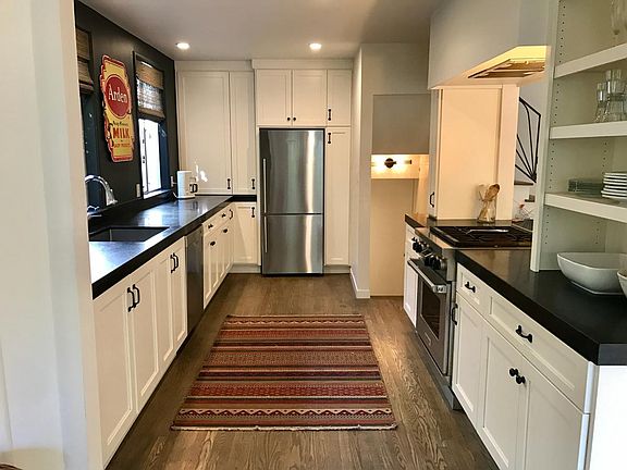 Designer Kitchen with Wolf and Bosch Appliances