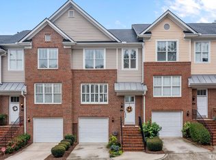 6104 Shandwick Ct, Raleigh, NC 27609