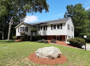 13 Highland Rd, Merrimac, MA 01860