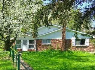 507 S 9th St, Youngwood, PA 15697
