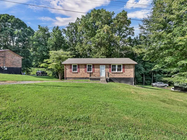 2007 Rosemary Dr, Clarksville, TN 37042