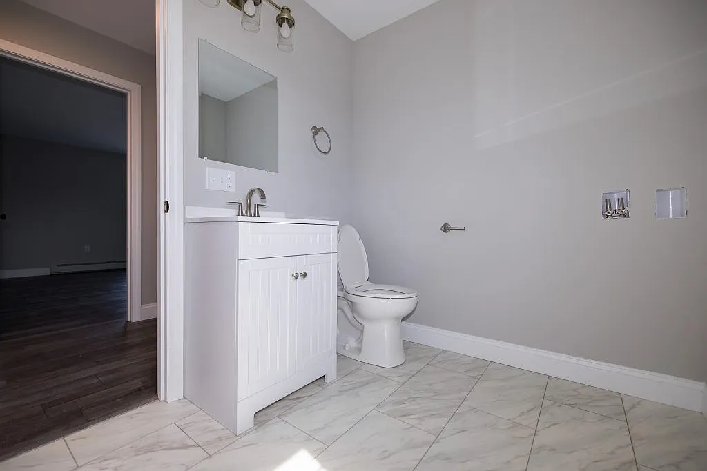 419 Center Dr — Photo 4