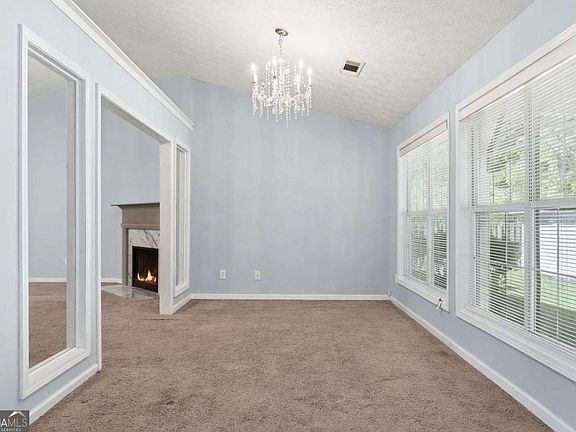 14th image of 540 Sterling Hill Dr