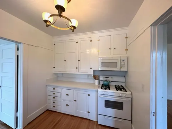1400 Fremont Ave., 1400 Fremont Ave APT 11, South Pasadena, CA 91030