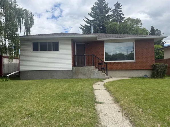 24 West St NW #2848, Calgary, AB T2M 3Z3