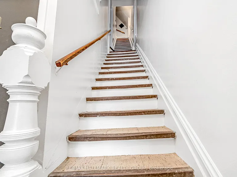277 Arlington Ave #2 — Photo 3