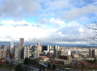 2350 SW Hoffman Ave #2, Portland, OR 97201