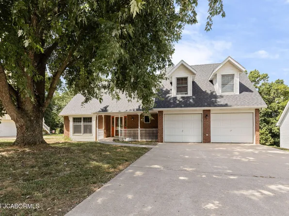 1435 Briar Village Ct, Jefferson City, MO 65109