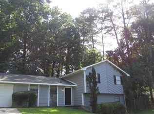 2402 Fairway Ct SW, Atlanta, GA 30331