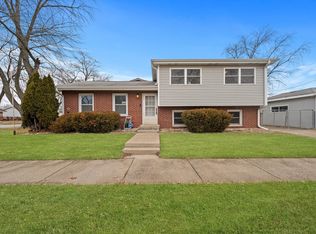 445 Parnell Ave, Chicago Heights, IL 60411