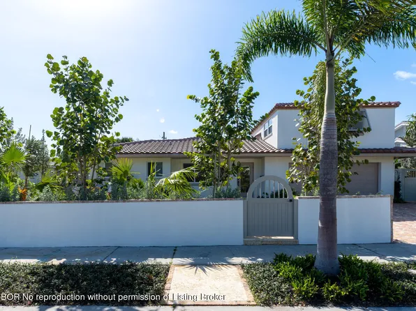 158 Worth Ct S, West Palm Beach, FL 33405