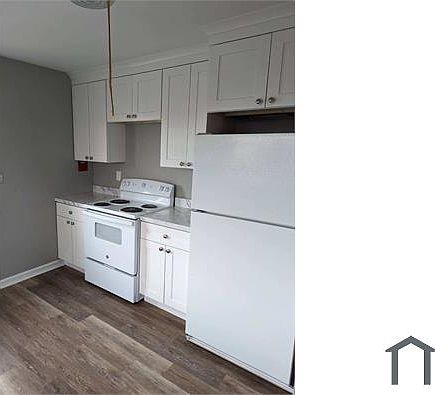 1st image of 3611 Victory Blvd