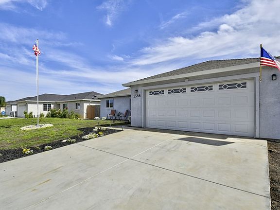 2nd image of 2588 Jillian Dr